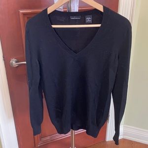 Black cashmere/silk v neck long sleeve